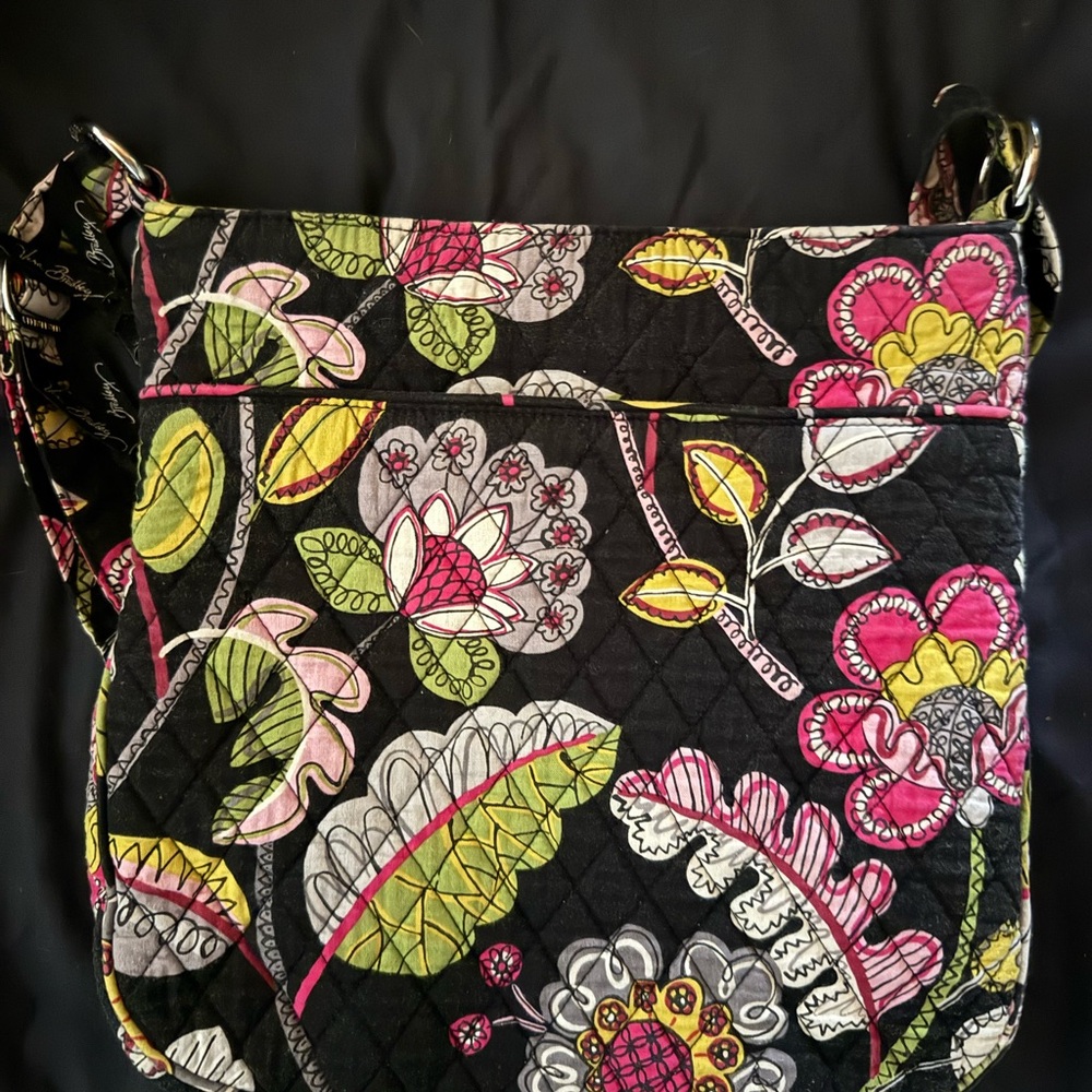 VERA BRADLEY Crossbody Bag Moon Blooms Black Multi Floral - Picture 2 of 3